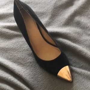 Kenneth Cole Reaction Heels